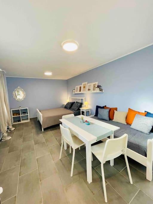 Cozy, Newly Renovated Apartment In Gavrio. Eksteriør billede